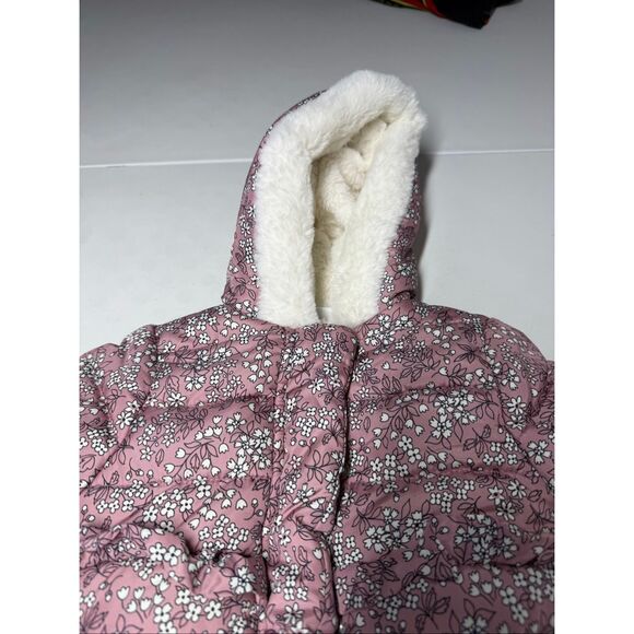 NWT Nicole Miller Size 6-9 months Girls Snow Suit Ruffle Faux Fur Floral Pink - Picture 3 of 13